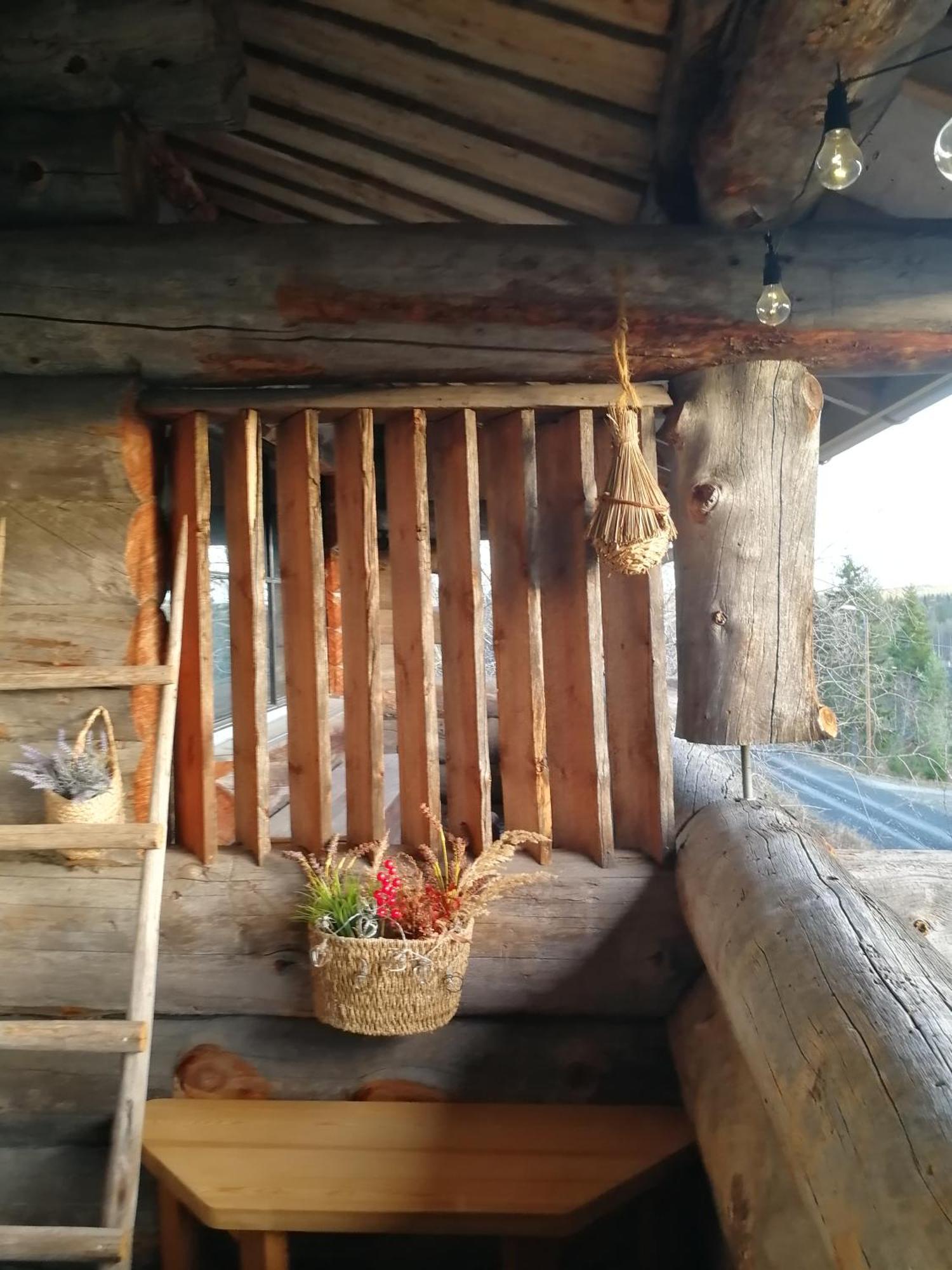 Chill Cave - Logwood Cottage Ruka Buitenkant foto